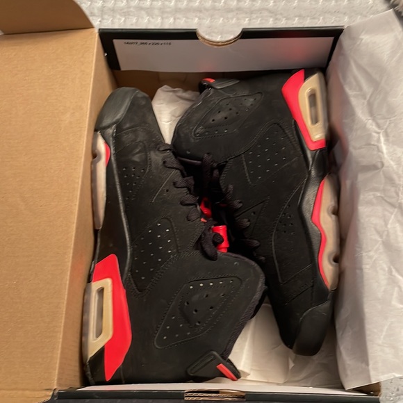 Air Jordan six retro GS. Youth size 7 - Picture 7 of 7